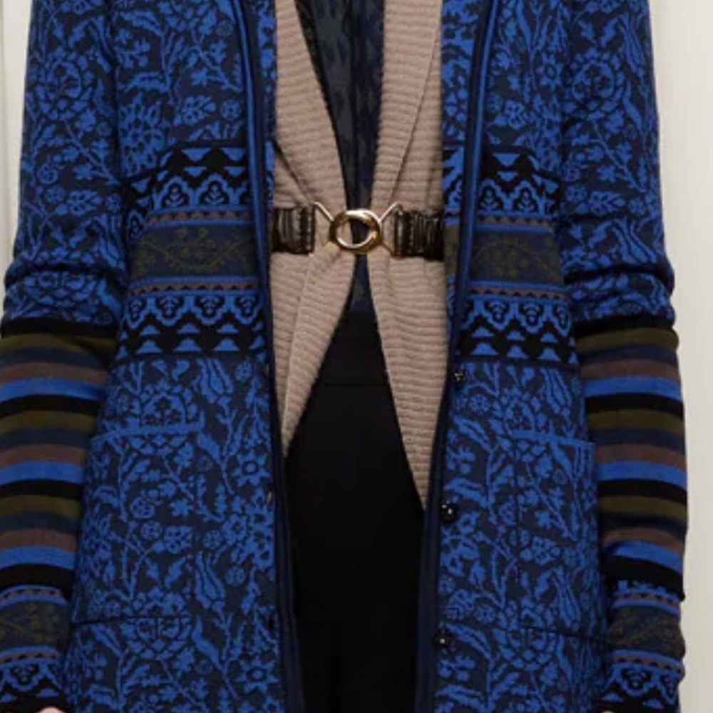 Oleana Womens Blue Floral Knit Cardigan Jacket with Blue Patterned Band.
